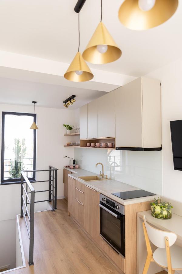 Studio 8 I One Bedroom Apartment I Airport I Therme Otopeni Bagian luar foto